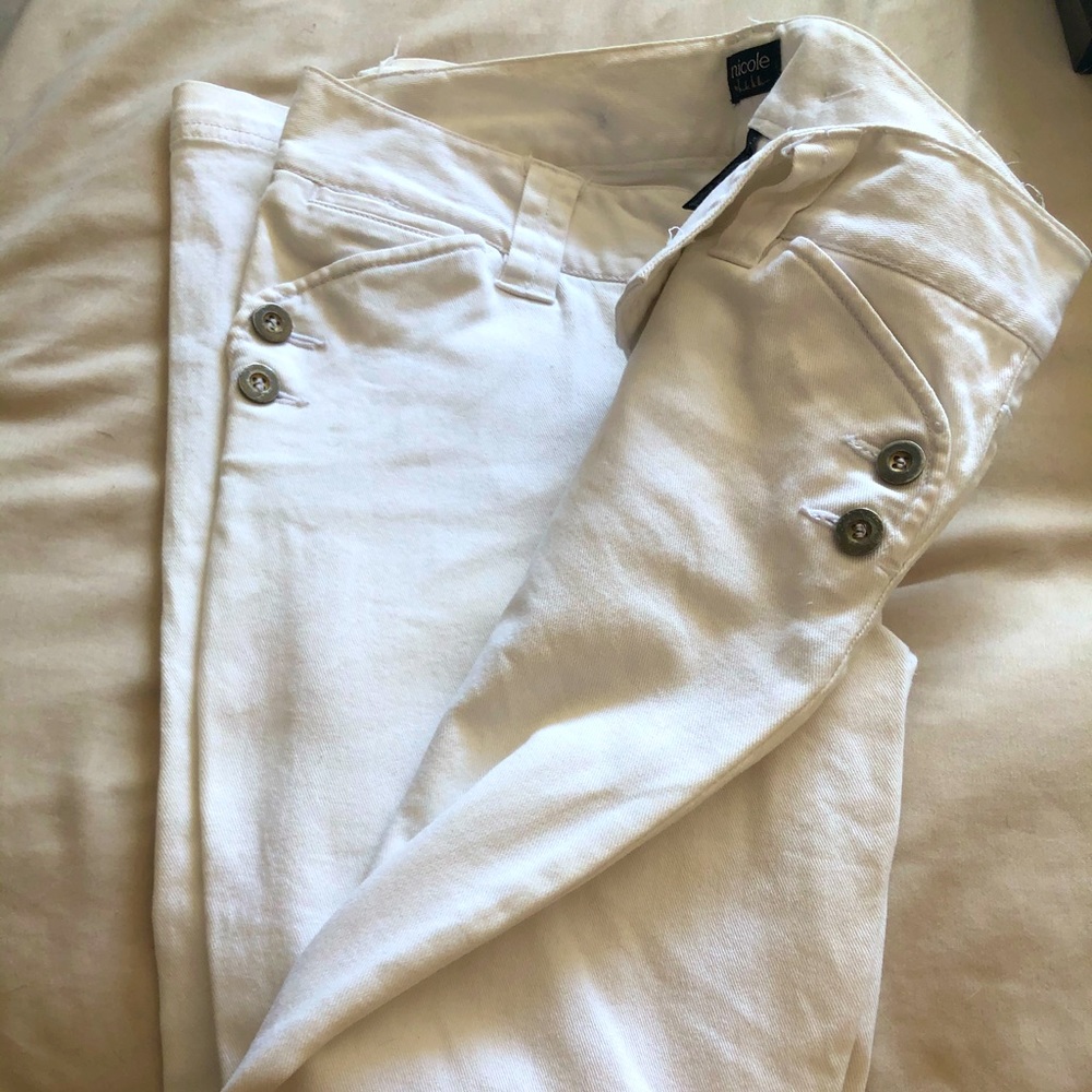 Nicole Miller white pants. Extremely flattering.